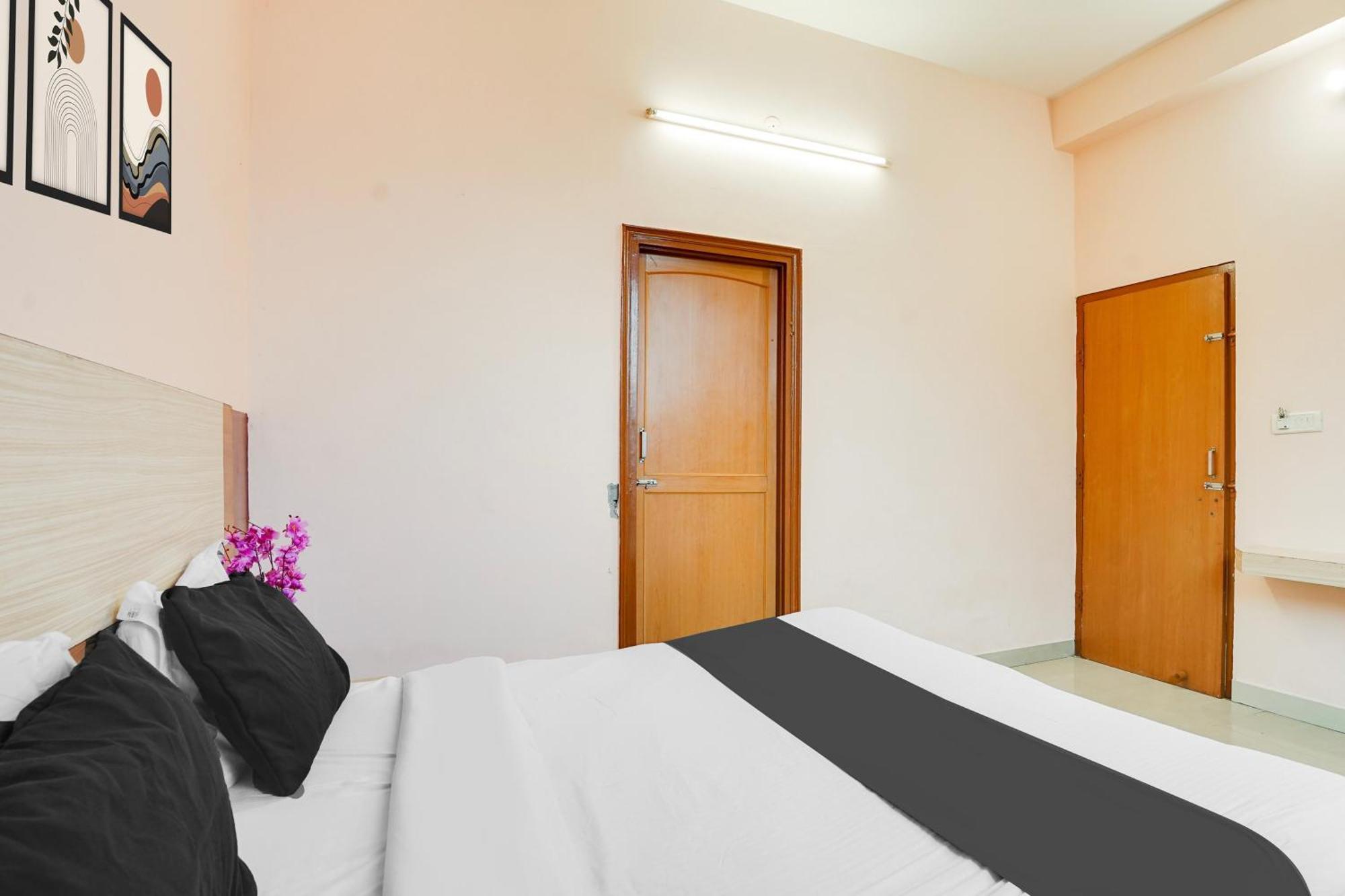 Super Hotel O Jln Marg Malviya Nagar Formerly Hotel Braj Haveli Jaipur Exteriör bild